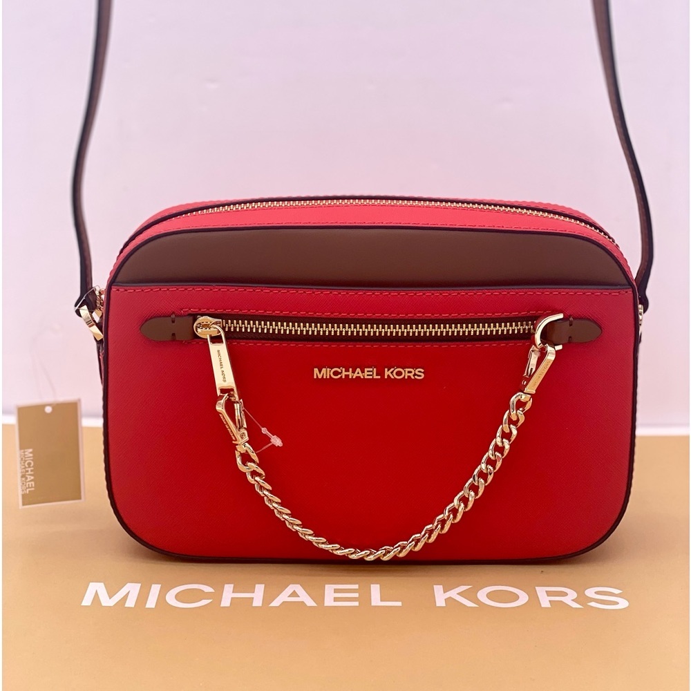 Michael Kors Women's Jet Set Logo
East West Zip Chain Crossbody - Picture 12 of 12